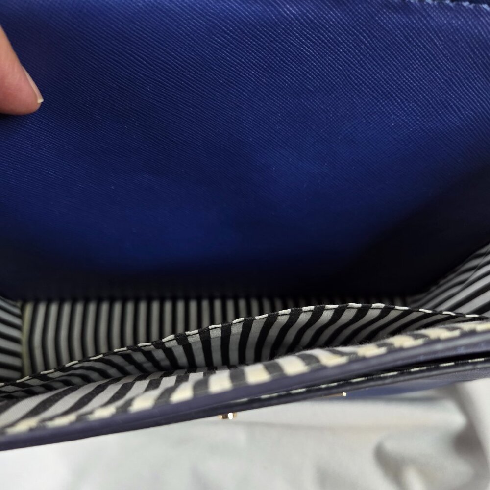 JustFab Crossbody Purse - Picture 11 of 14